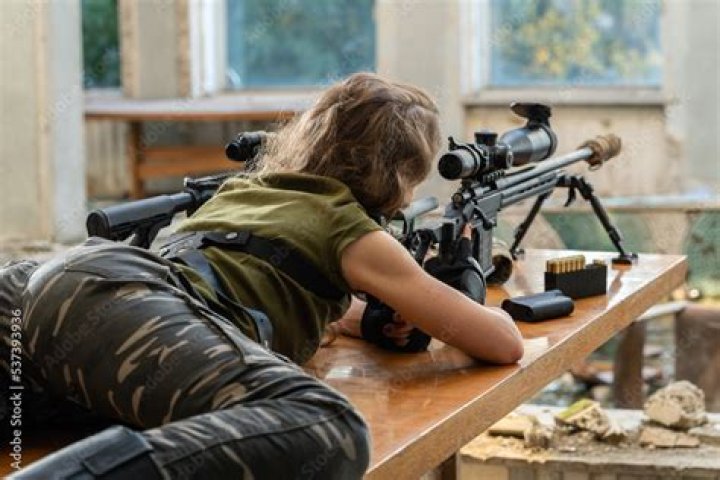How can I practice aiming faster as Sniper?