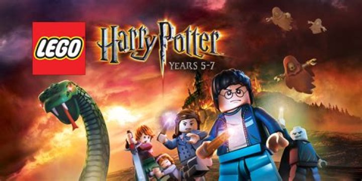 How do I access purchased spells and hexes in LEGO Harry Potter Years 5-7?