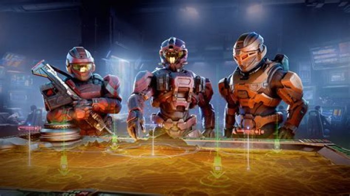 How do I play Halo 4 against bots?