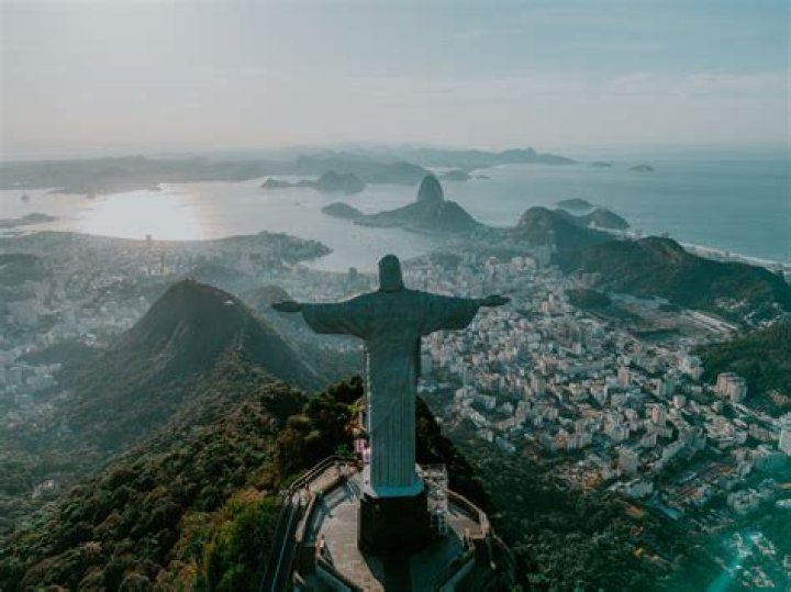 How to pick up weapons fast and reliably? (to beat IW time for O Cristo Redentor)