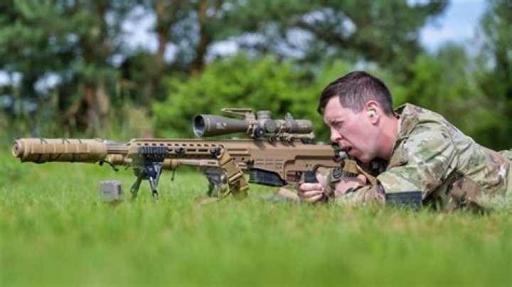 Is there a "Hold to Zoom" option for Sniper Rifles?