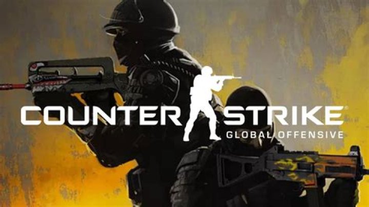 What are the differences between Counter Strike: Global Offensive and Counter Strike: Source?