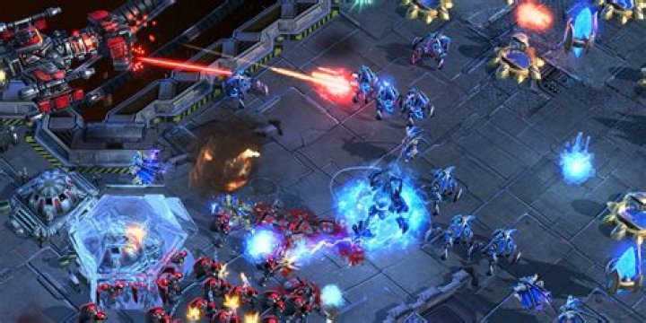What race would be better for a beginner in Starcraft 2?